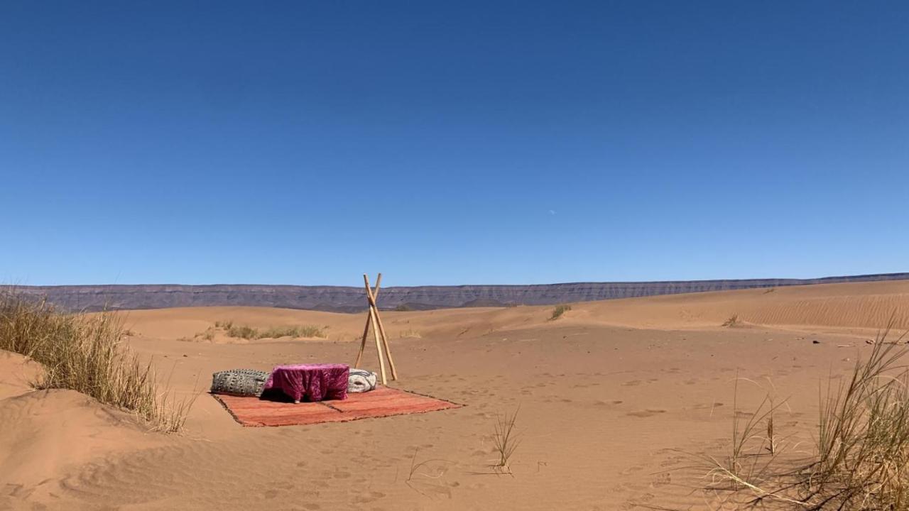 Tinfou Desert Camp Brija Екстер'єр фото